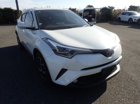 2018 Toyota C-HR - thumbnail 2
