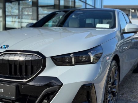 2026 BMW 5 Series - thumbnail 15