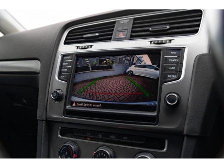 2016 Volkswagen Golf - thumbnail 16