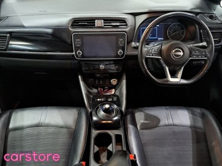 2023 Nissan Leaf - thumbnail 11