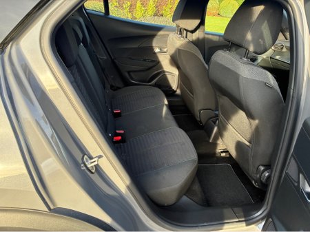 2024 Peugeot 2008 - view 4