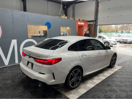 2021 BMW 2 Series - thumbnail 2