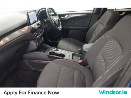 2024 Ford Kuga 2.5 Duratec 225PS PHEV Titanium Auto €35,995 thumbnail