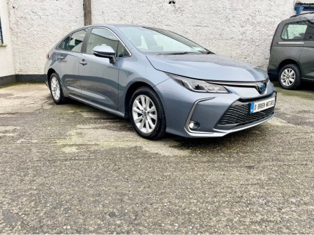 2023 Toyota Corolla - thumbnail 2