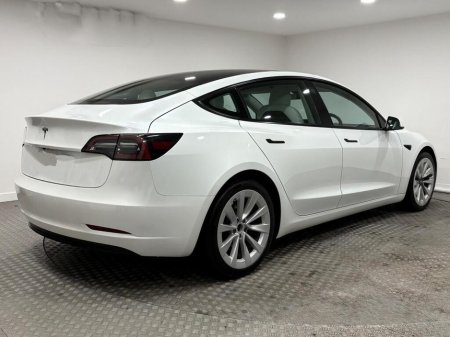 2022 Tesla Model 3 STANDARD RANGE WHITE INTERIOR €24,950