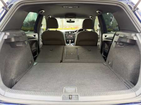 2017 Volkswagen Golf - thumbnail 10