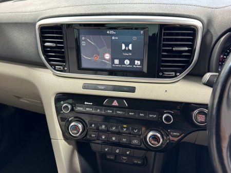 2019 Kia Sportage - thumbnail 19