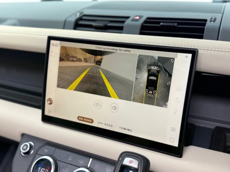 2024 Land Rover Defender - thumbnail 20