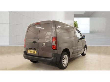 2019 Peugeot Partner - thumbnail 2