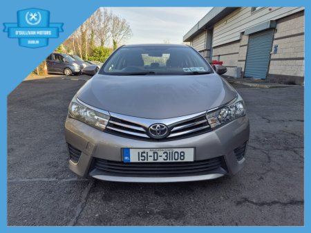 2015 Toyota Corolla - thumbnail 2