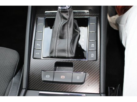 2024 Skoda Superb SUPERB SPT 2.0TDI 150HP DSG €44,950 thumbnail