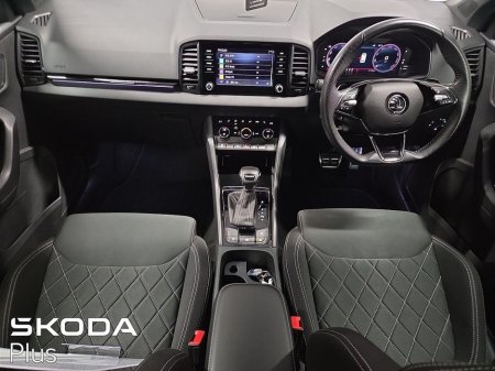 2023 Skoda Karoq 2.0TDI 115HP DSG Sportline €41,900 thumbnail