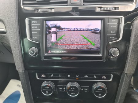 2017 Volkswagen Golf - thumbnail 10