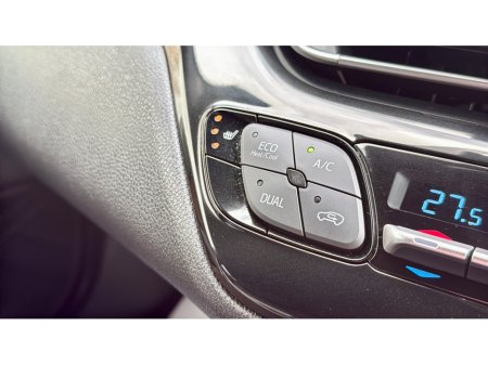 2017 Toyota C-HR - thumbnail 21