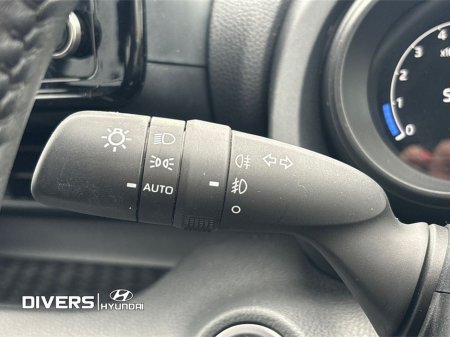 2022 Toyota Yaris Luna Sport €19,495 thumbnail