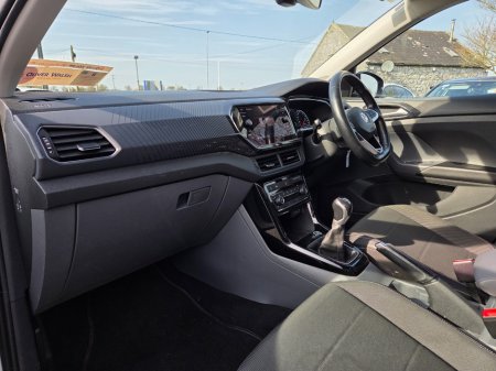 2019 Volkswagen T-Cross - thumbnail 9