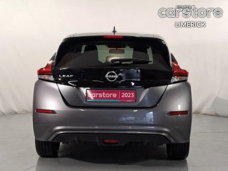 2023 Nissan Leaf - thumbnail 4