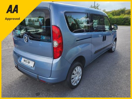 2017 Vauxhall Combo 2300 COLORADO CDTI €23,450