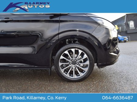 2026 Ford Tourneo Custom 2026 PHEV Tourneo Custom Limited 2.5 Auto thumbnail