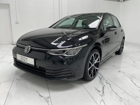 2021 Volkswagen Golf  €23,995 thumbnail