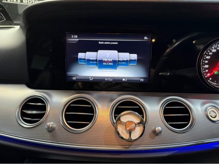 2017 Mercedes-Benz E Class 220 D SE 4DR AUTO €23,950 thumbnail