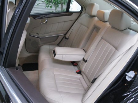 2015 Mercedes-Benz E Class 200 BLUETEC EXCLUSIVE 4DR AUTO €12,795 thumbnail