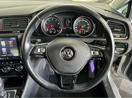 2013 Volkswagen Golf - thumbnail 7