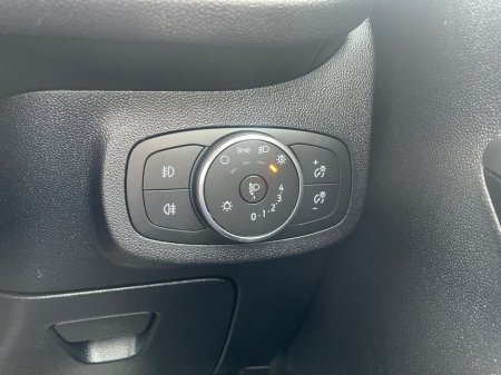 2023 Ford Fiesta 1.0T EcoBoost 100PS Titanium €17,475 thumbnail