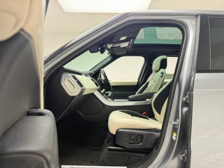 2019 Land Rover Range Rover Sport - thumbnail 15