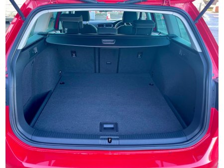 2015 Volkswagen Golf 1.4 TSI 150HP ACT HIGHLINE €12,499 thumbnail