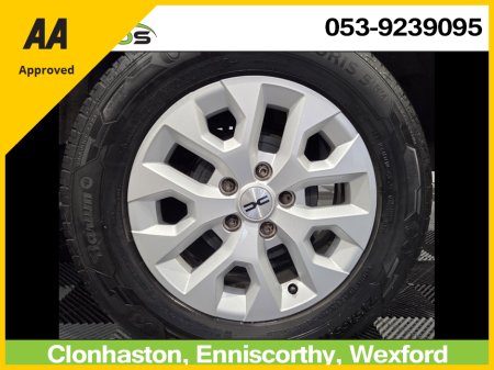 2023 Dacia Duster EXPRESSION BLUE DCI 115 €15,950 thumbnail