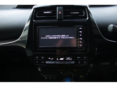 2020 Toyota Prius 2020 TOYOTA PRFIUS €19,950 thumbnail