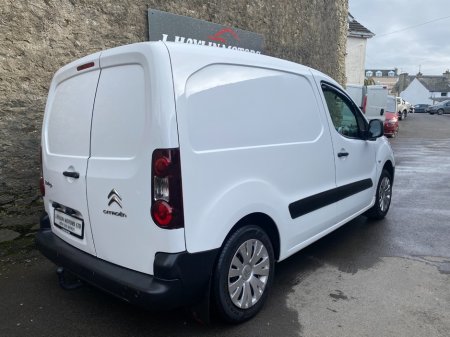 2017 Citroen Berlingo - thumbnail 4