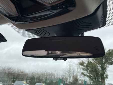 2019 BMW 5 Series - thumbnail 21