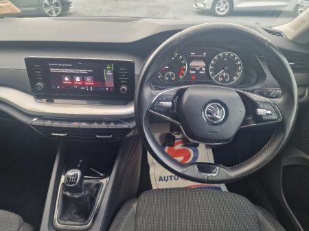 2022 Skoda Octavia - thumbnail 7