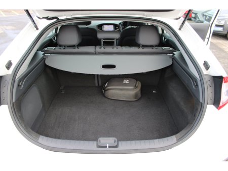 2017 Hyundai Ioniq - thumbnail 13