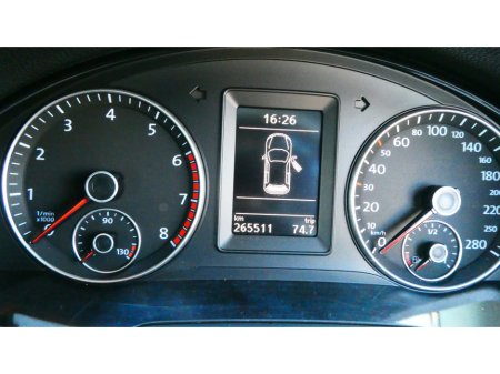 2010 Volkswagen Scirocco - thumbnail 4