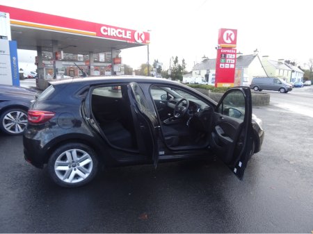 2022 Renault Clio - thumbnail 12