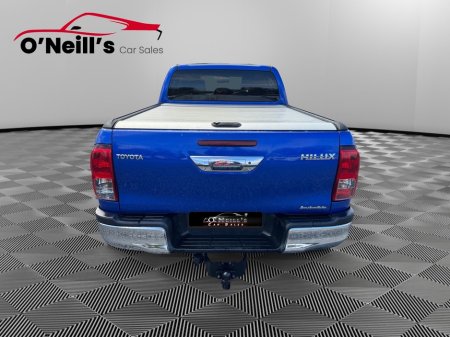 2017 Toyota Hilux - thumbnail 9