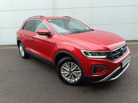 2023 Volkswagen T-Roc 1.0 TSI 110HP Life rear Camera & Apple Carplay