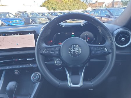 2024 Alfa Romeo Tonale - thumbnail 13