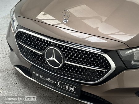 2024 Mercedes-Benz E Class E 220 D MHEV Avantgarde Plus €63,900 thumbnail
