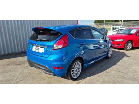 2014 Ford Fiesta - photo 3