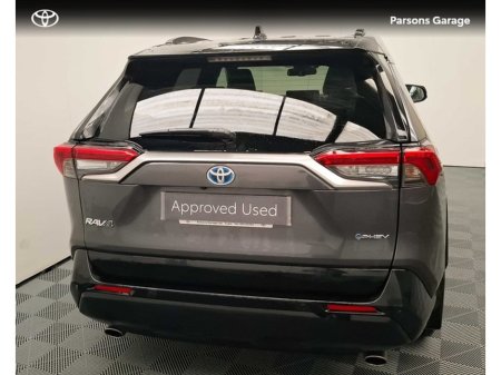 2025 Toyota Rav4 RAV4 PLUG-IN HYBRID SPORT €52,995 thumbnail
