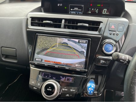 2018 Toyota Prius+ - thumbnail 19