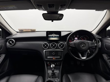2017 Mercedes-Benz A Class A180 d URBAN €12,950 thumbnail