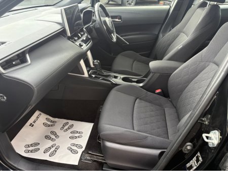 2023 Toyota Corolla Cross - thumbnail 6