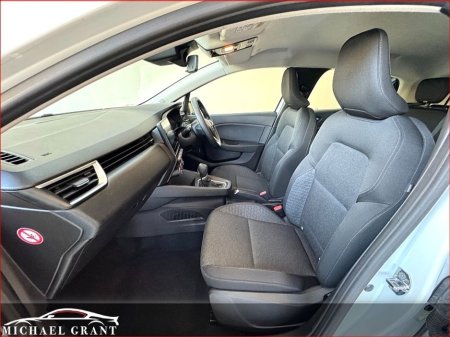 2023 Renault Clio AUTOMATIC 1.0 PETROL TCe90 CVT D Full Equilibre / 1 OWNER / IRISH CAR €19,950 thumbnail