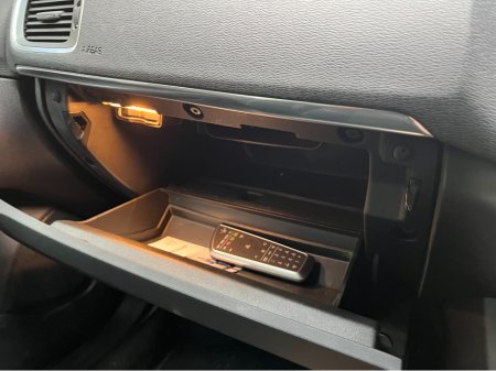 2017 Volvo V40 - thumbnail 17