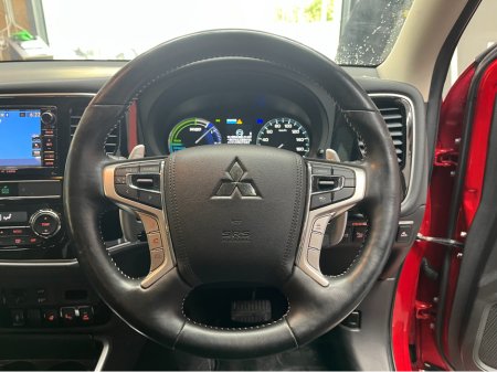 2019 Mitsubishi Outlander - thumbnail 9